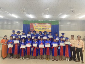 LỄ RA TRƯỜNG CHO HỌC SINH LỚP 5 NIÊN KHOA 2018 - 2022