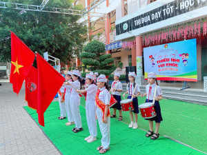 TRƯỜNG TIỂU HỌC HỒ HẢO HỚN SINH HOẠT DƯỚI CỜ NGÀY LAN TỎA NGÀY HỘI “THIẾU NHI VUI KHỎE” VÀ VINH DANH CUỘC THI “SÁNG KIẾN BẢO ĐẢM TRẬT TỰ TRƯỜNG HỌC VỀ PHÒNG CHỐNG BẠO LỰC HỌC ĐƯỜNG