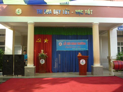 LỄ KHAI GIẢNG NĂM HỌC 2015 – 2016
