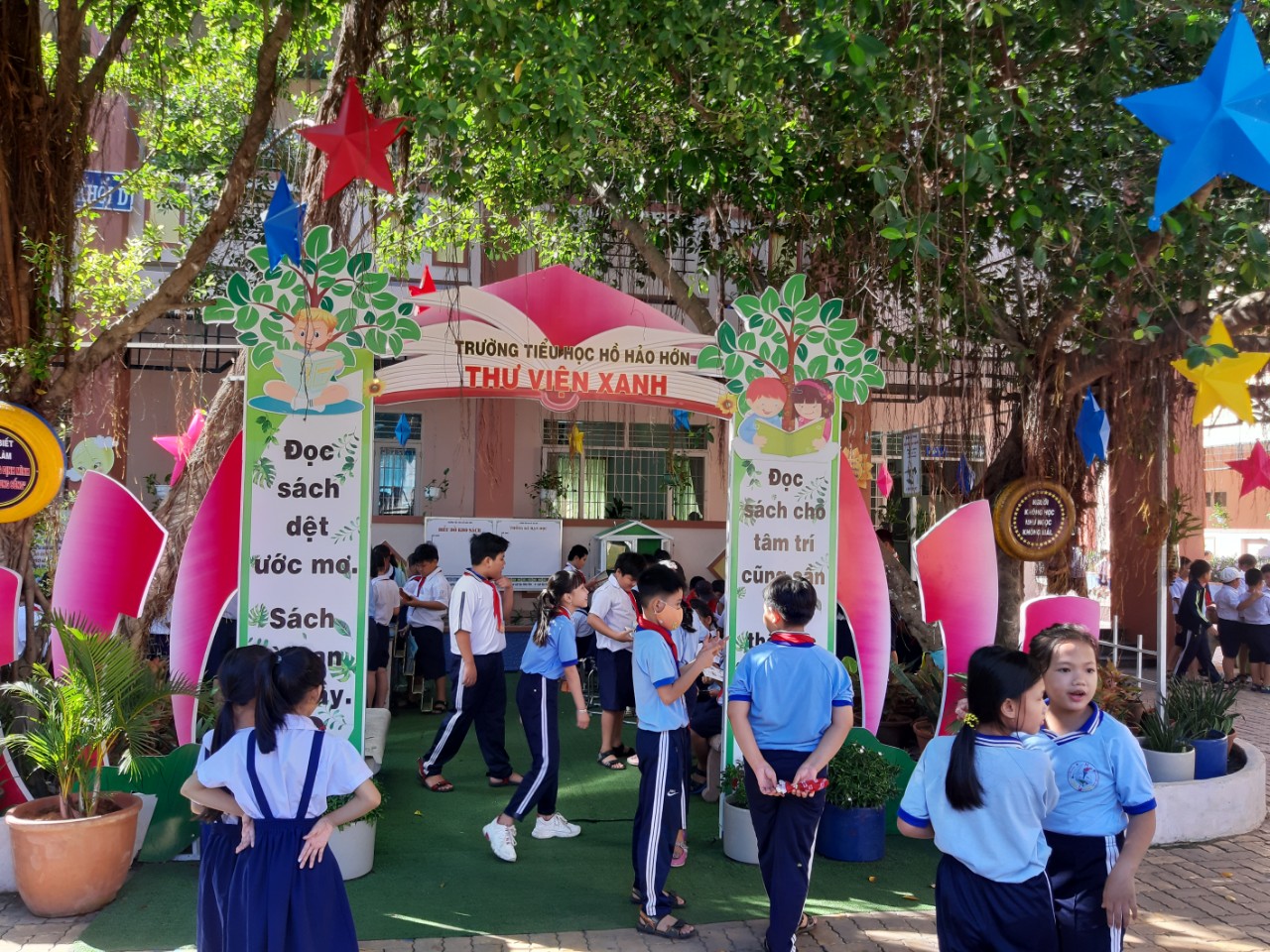THƯ VIỆN XANH - TRƯỜNG TIỂU HỌC HỒ HẢO HỚN
