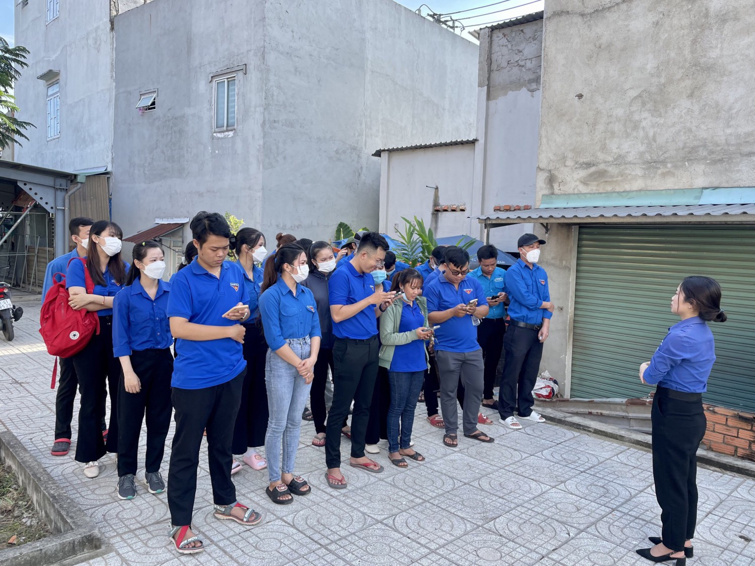 Ra quân ngày chủ nhật xanh “Chung tay xây dựng nông thôn mới xã Phú An”