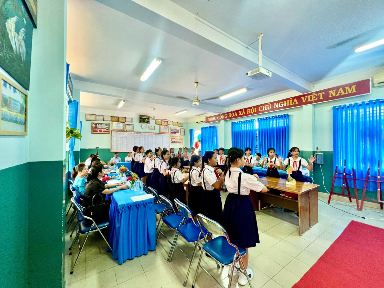 z5348693977293 e0401f1f04be40533d10404686c65100