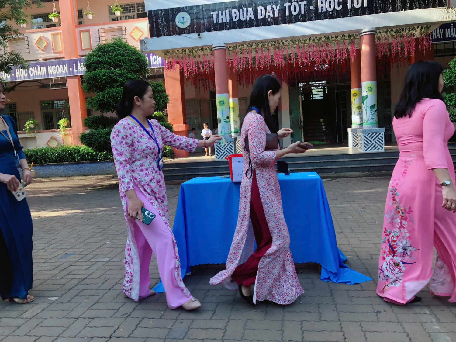 z7264434392189 20db74fc2b064f988148e63a965d3456