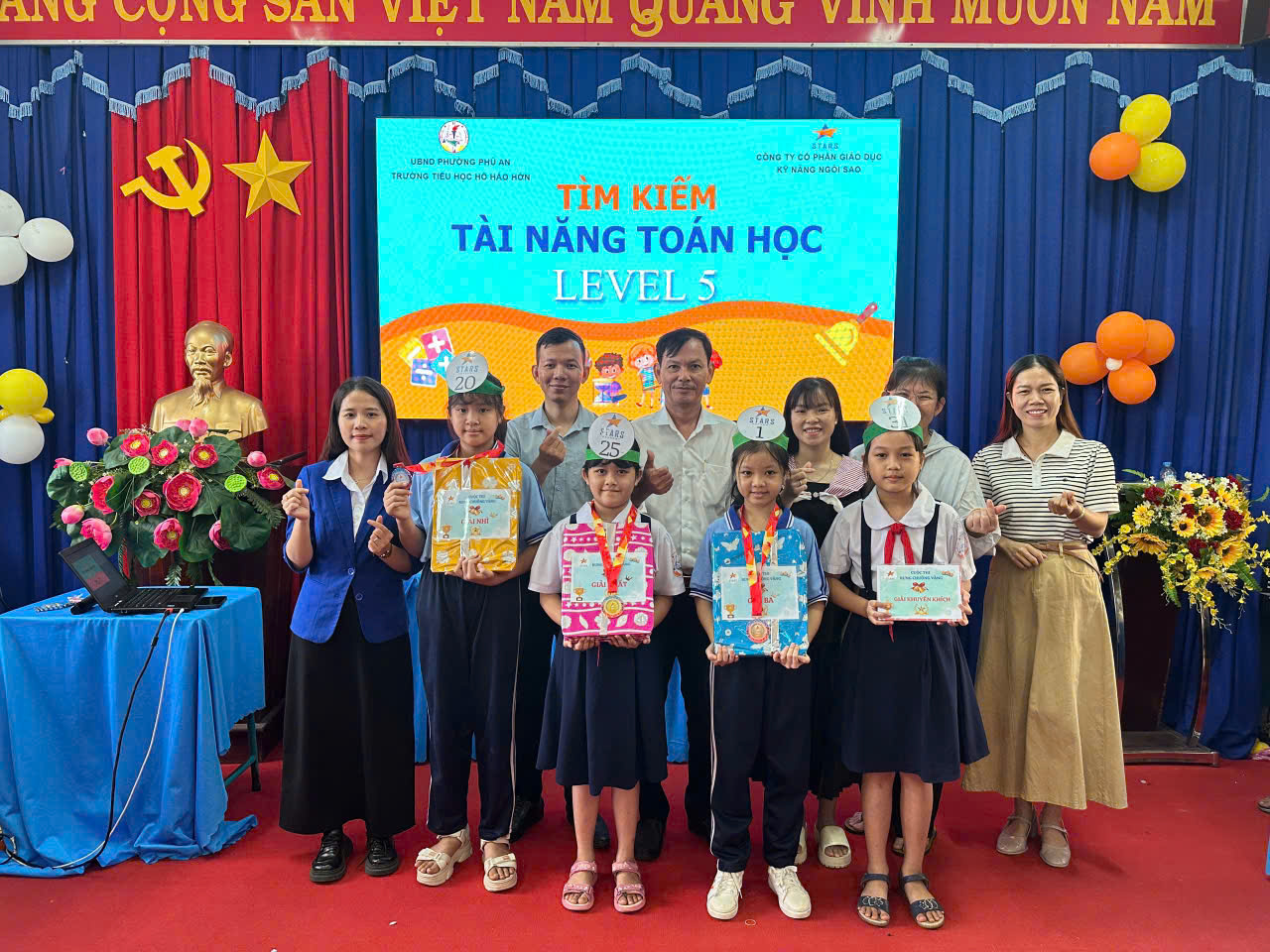 z7299050919209 3c2b3e1d815a3ebeee717e2918a29408