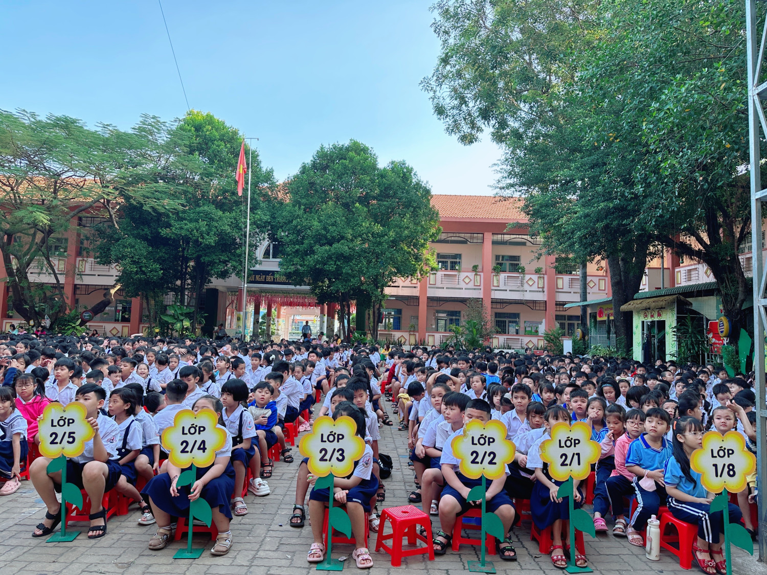 z7351516400438 f25c54fb2e8bc4467525b89f78e3a09c