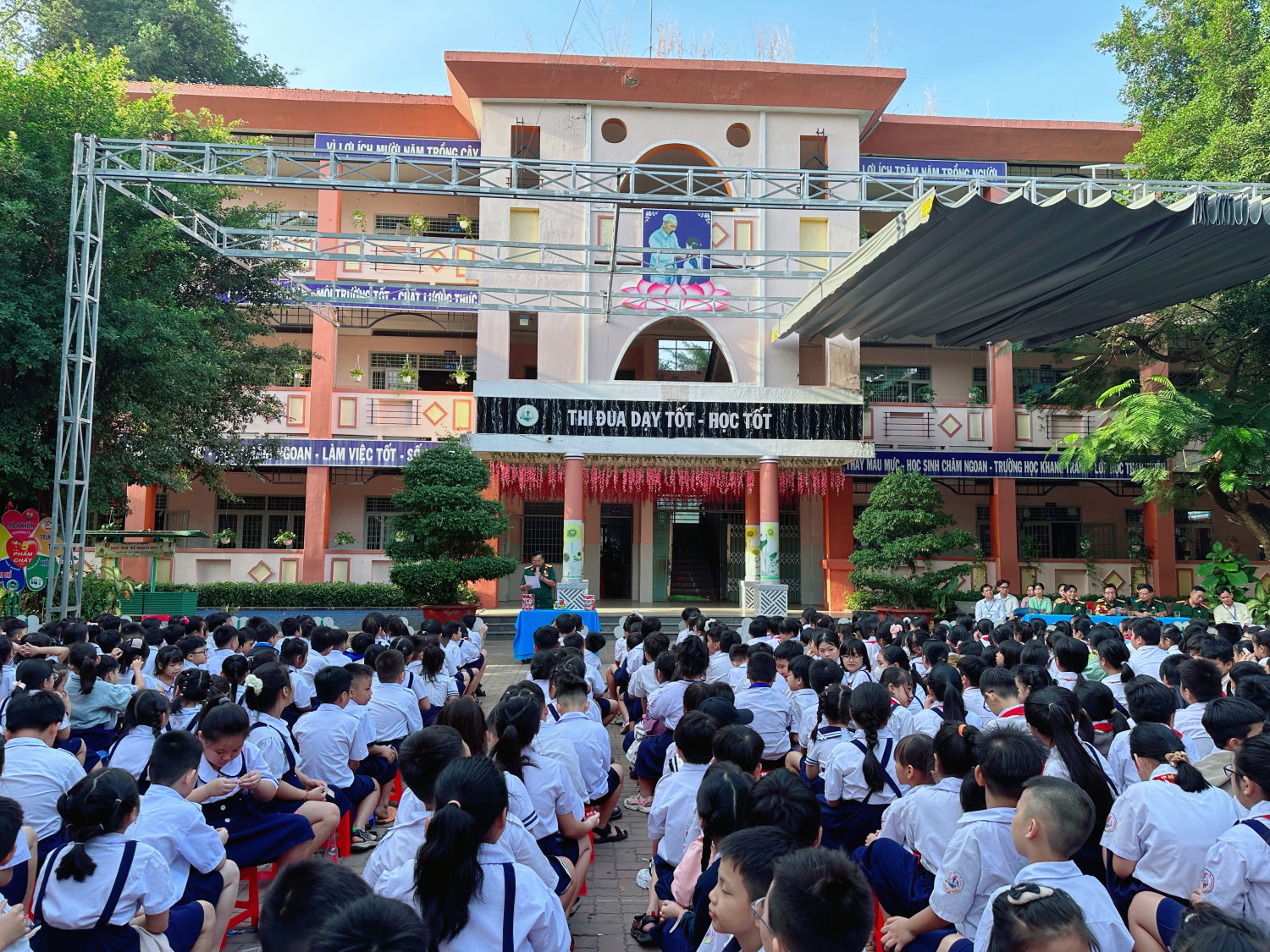 z7351516496941 0271c43b6d659cf02a58b75290f02209