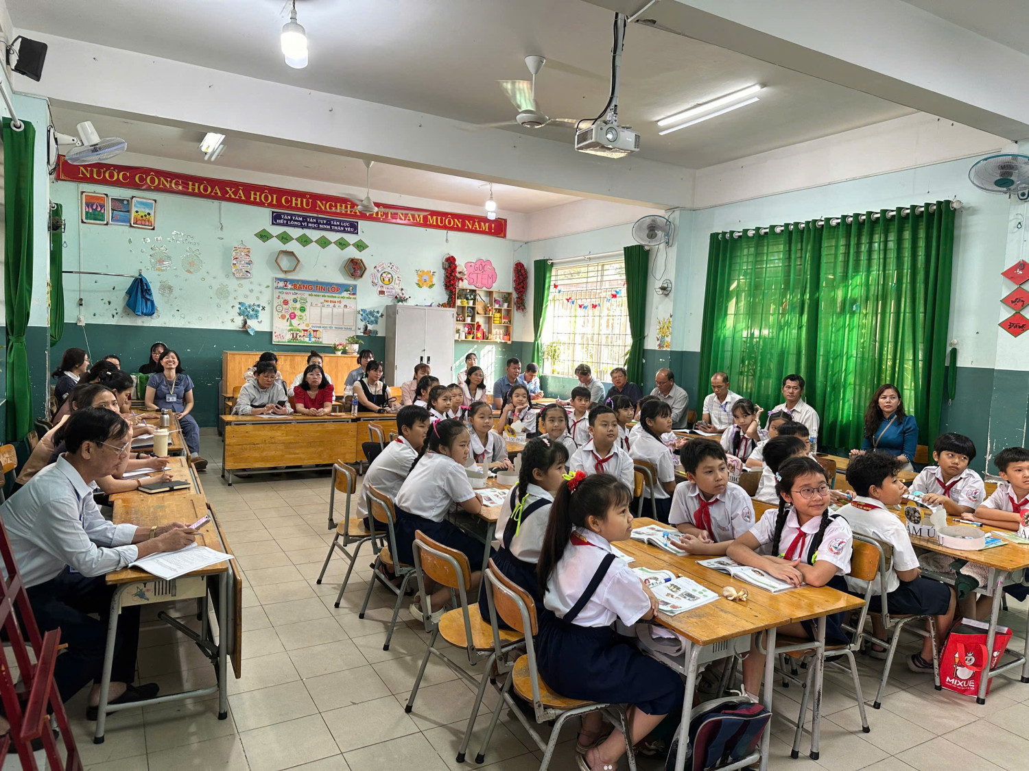 z7675797318857 b593123c9d3b12038343e2cb5077e6e8